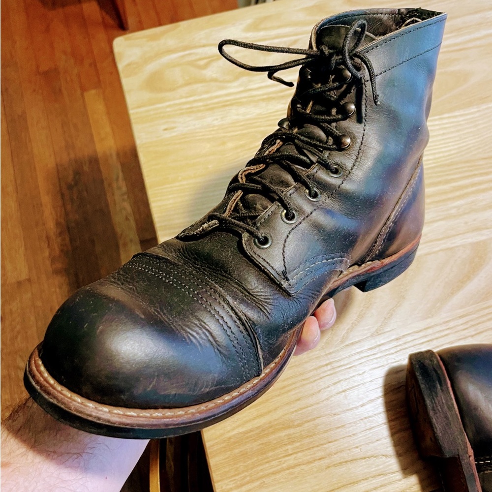 Red Wing - Iron Ranger 8086 Charcoal Rough & Tough Boots Size 11.5